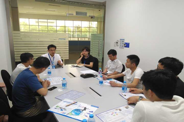 1528079707652671.jpg 2.jpg